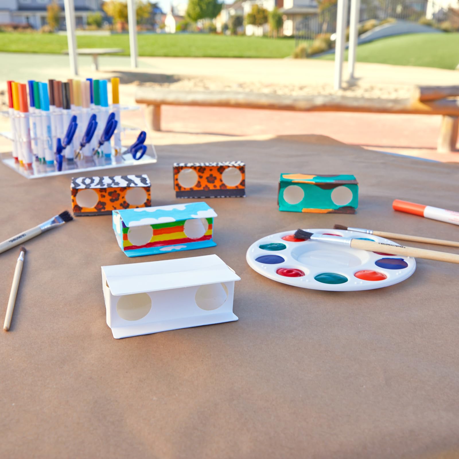 Colorations Round Palettes Set of 3, Paint Palettes, Sorting and Counting Trays, Craft Organizer Trays, Arts & Crafts, School Art Supplies, Paint Palette for Art, - Image 5