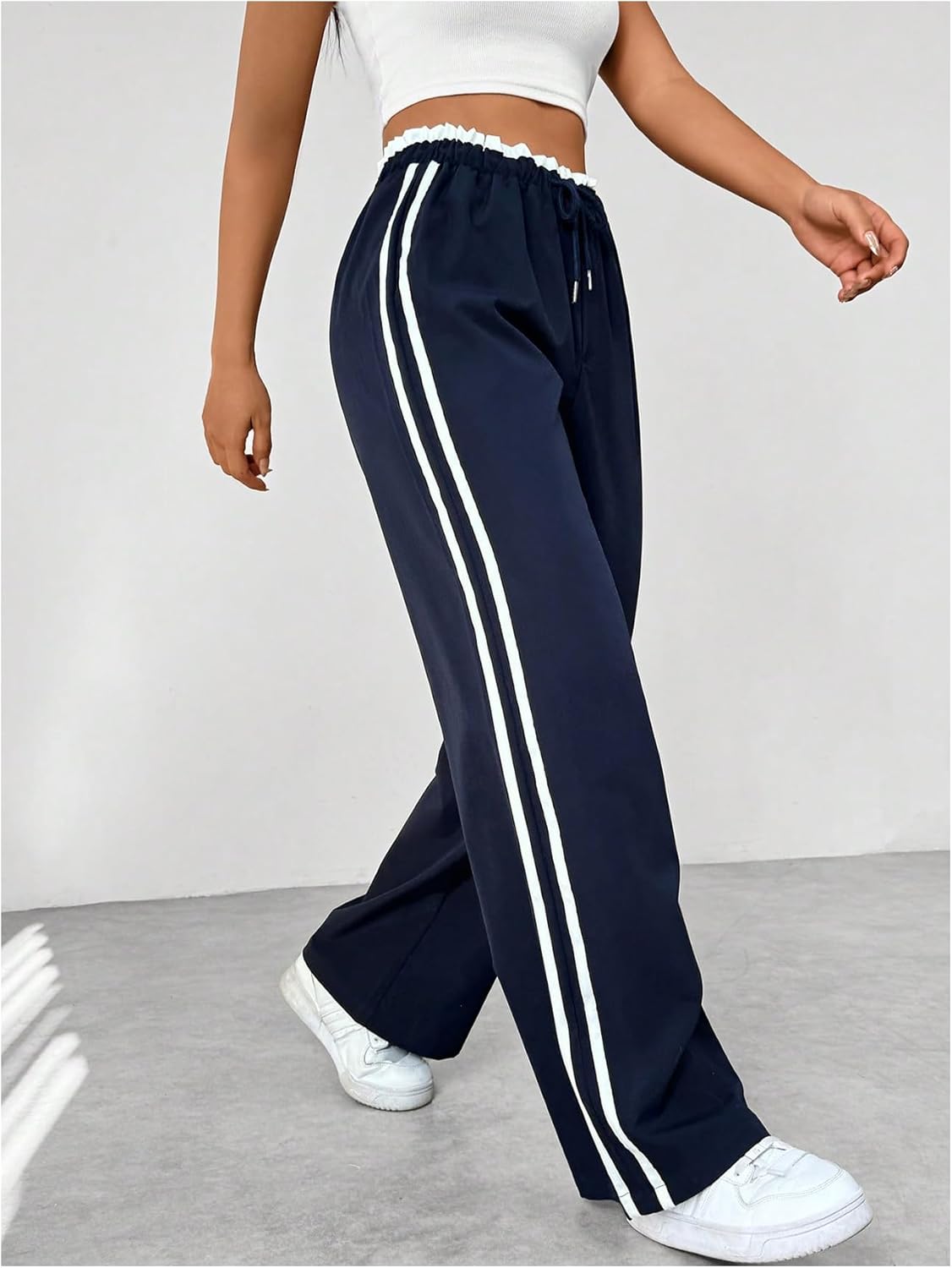 Floerns Women's Striped Side Wide Leg Y2k Pants Drawstring Elastic Waist Casual Baggy Streetwear Pants - Image 3