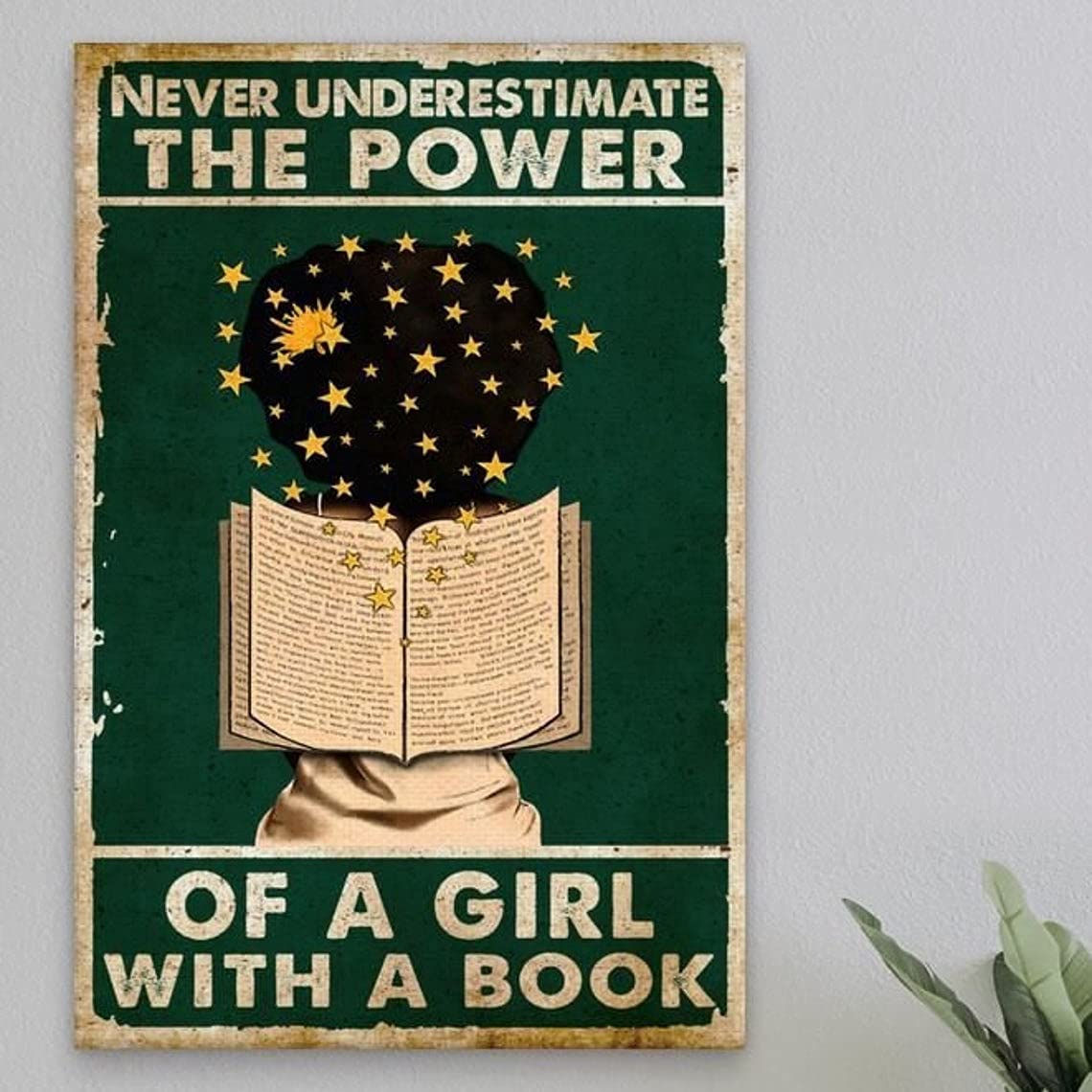 Huand Unique Metal Tin Sign Gifts Never Underestimate The Power Of A Girl Men Cave Bar Club Cafe Store Retro Personalized Signs Home Decoration 8 x 12 inch