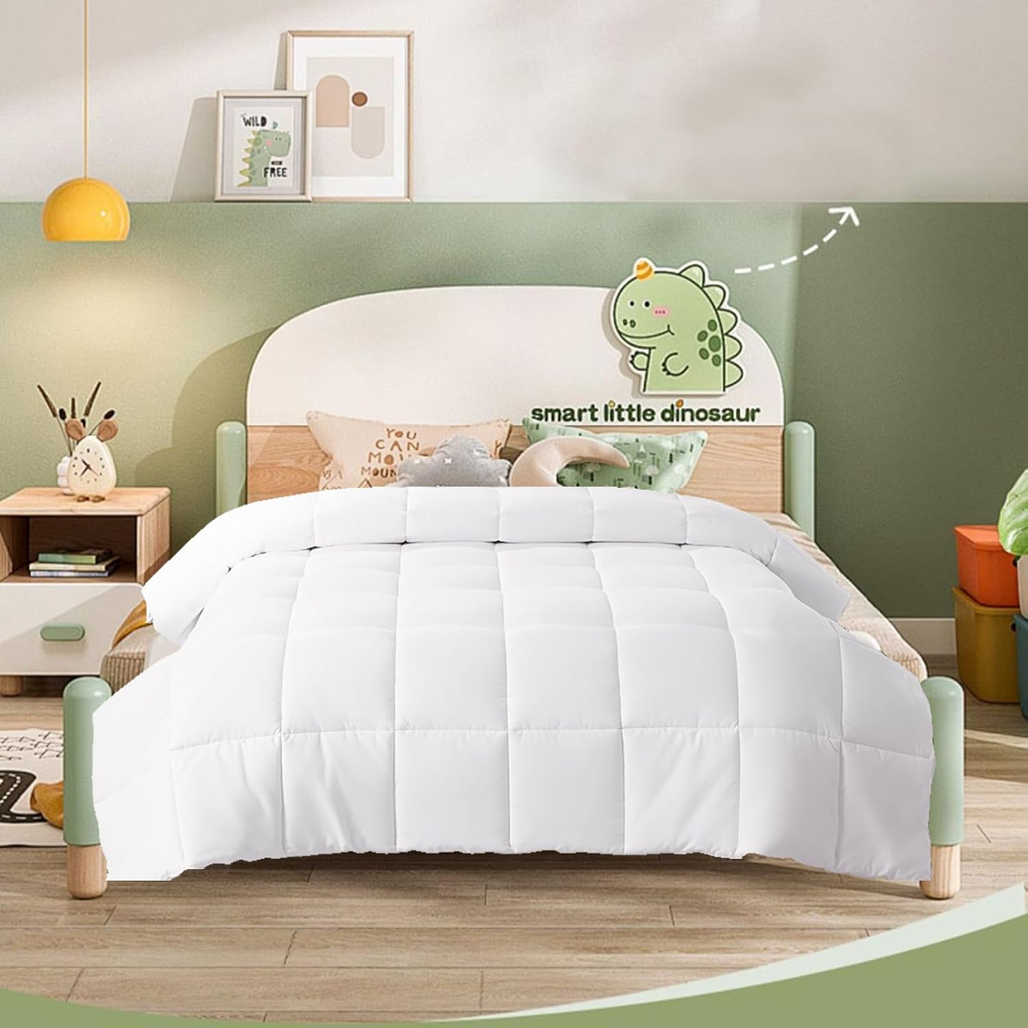 MERITLIFE 2100 Series Twin Size All Season Comforter Bed Soft Down Alternative Single Lightweight Breathable Duvet Insert with 8 Corner Tabs Suitable for Kids -Machine Washable (White,Twin 64"x88")