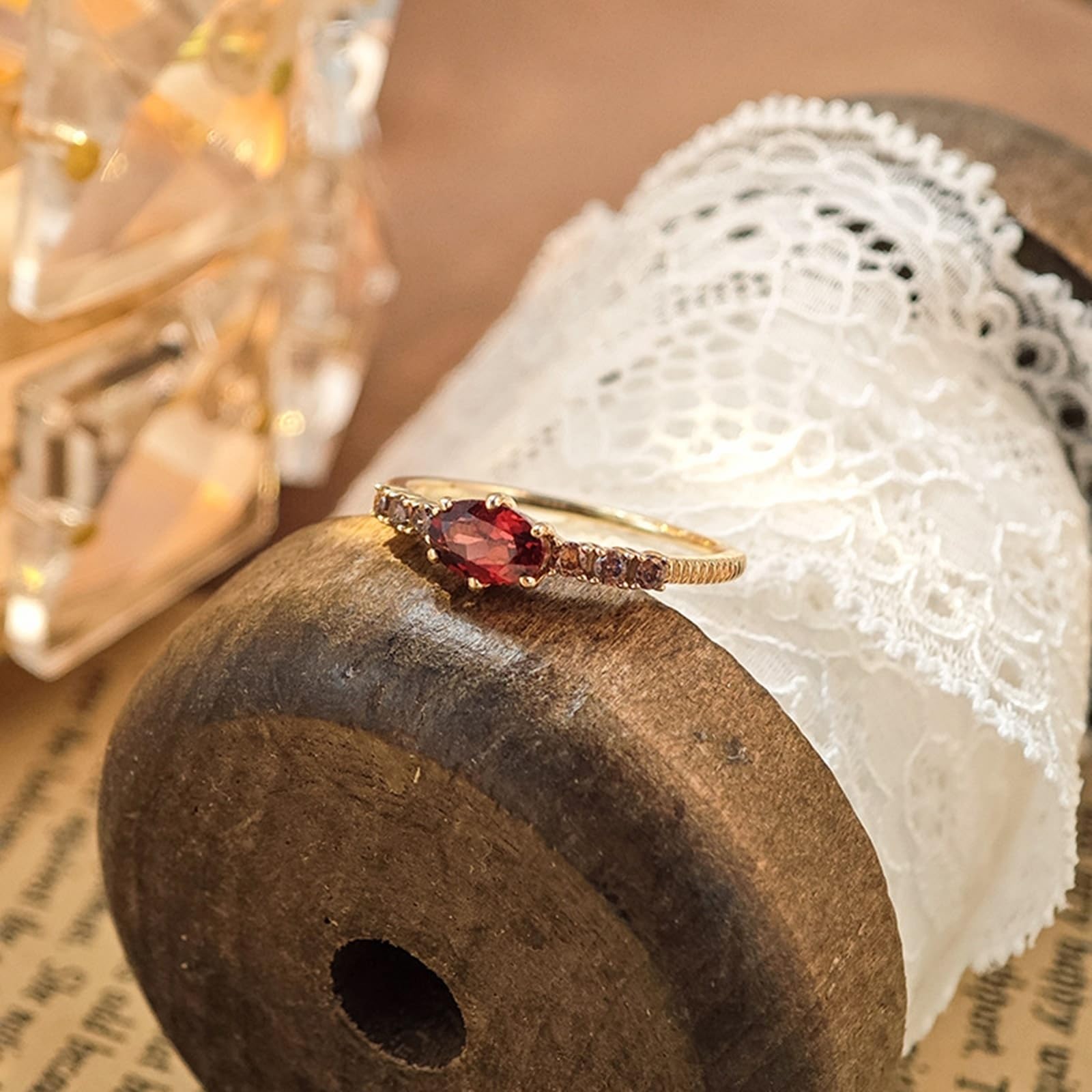 Alianzas Au 375/585/750 oro con oval rojo granate, banda de boda vintage