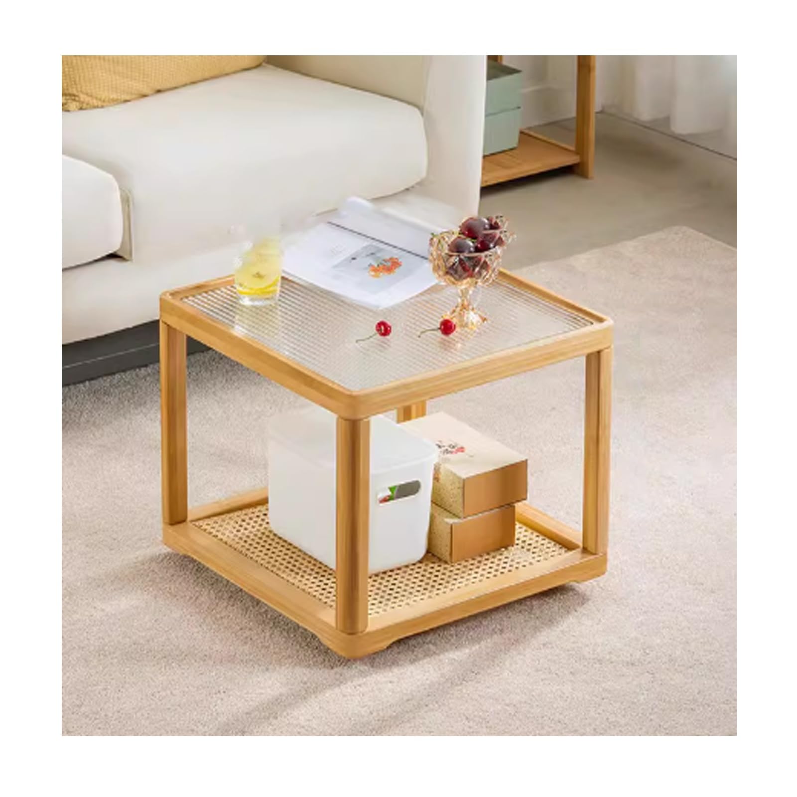 Table basse carrée moderne bois : la solution gain de place pour petit salon