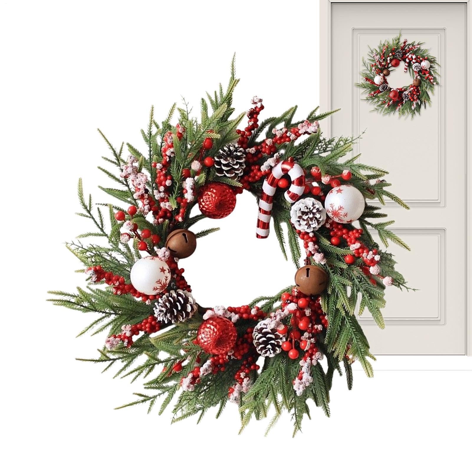 Couronne de Noël extérieur artificielle qui ne perd pas ses aiguilles sur la cheminée