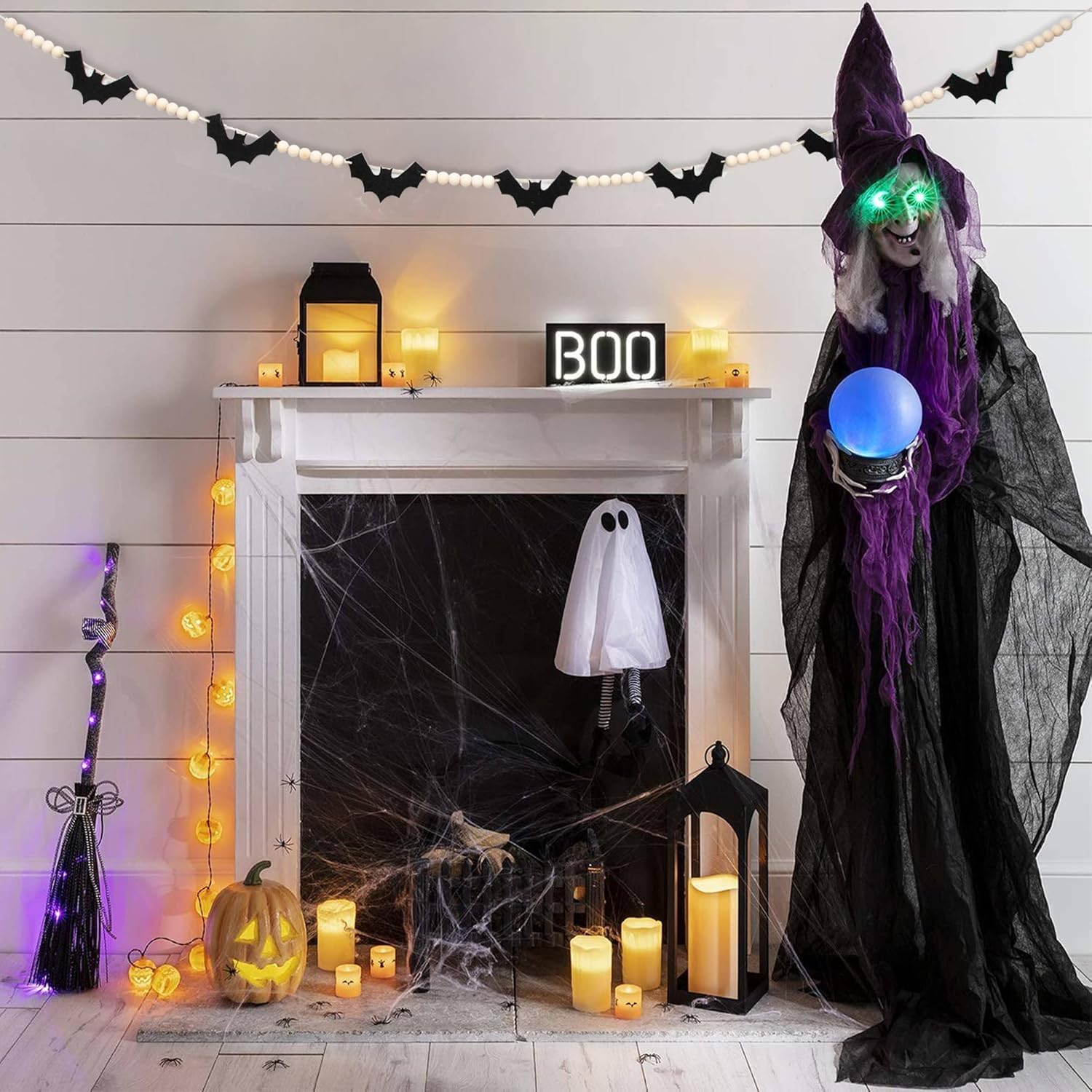 COMBLU Filz-Fledermaus-Girlande – 1,4 M, Mit Holzperlen, Für Halloween