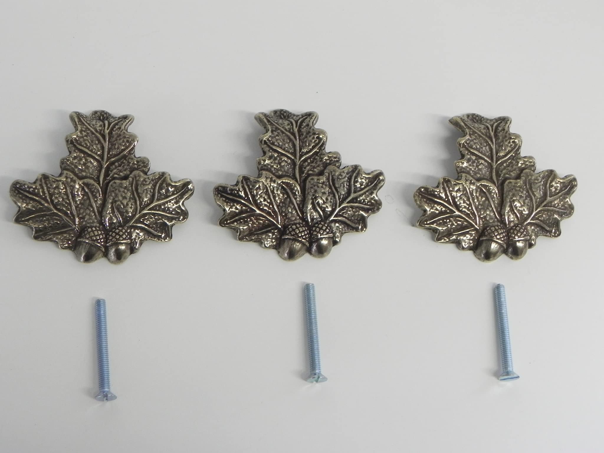 3 piezas de portada de hojas de roble, decoración pequeña con rosca y tornillo para armas cuñas.