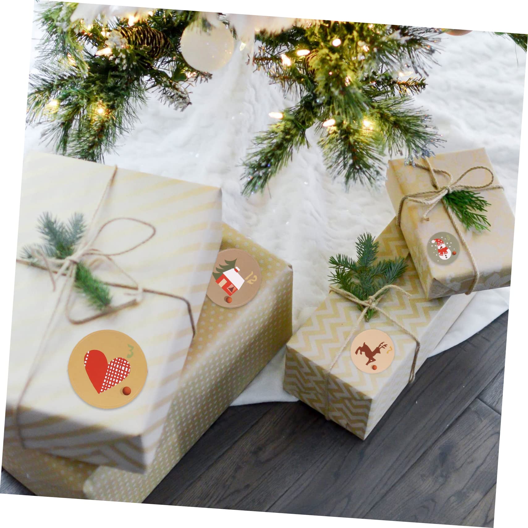 Angoily 60 Fogli Adesivi Natalizi Sigillanti per Sacchetti Caramelle Etichette Decorative Rotonde con Motivi Fiocchi e Renne Sticker Autoadesivi per Regali e Decorazioni Natale