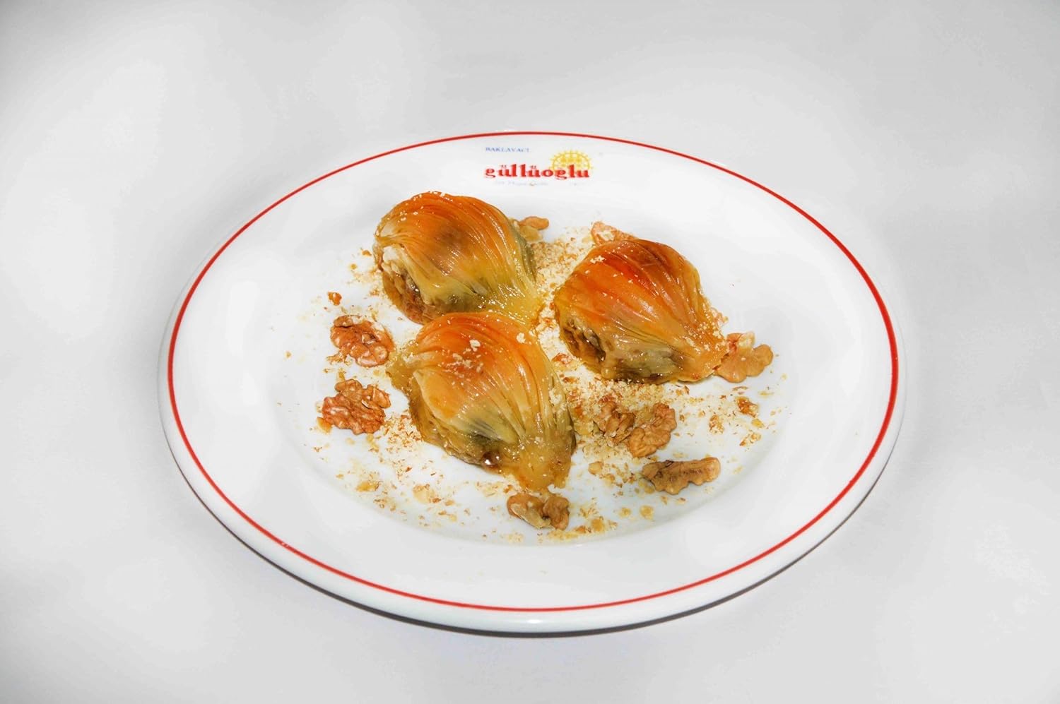 Gulluoglu Mussel Shaped Walnut Baklava, 10 Pieces (1.1 lb-500 gr), daily fresh shipment from Istanbul/Turkey