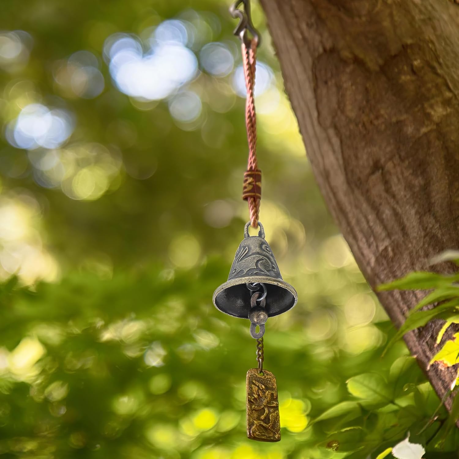 SUPVOX 30pcs Craft Bells: Mini Vintage Jingle Bell - Retro Feng Shui Charm Pendant for DIY Wind Chimes Doorbell Keychain Pendants Christmas Wedding Craft Supplies