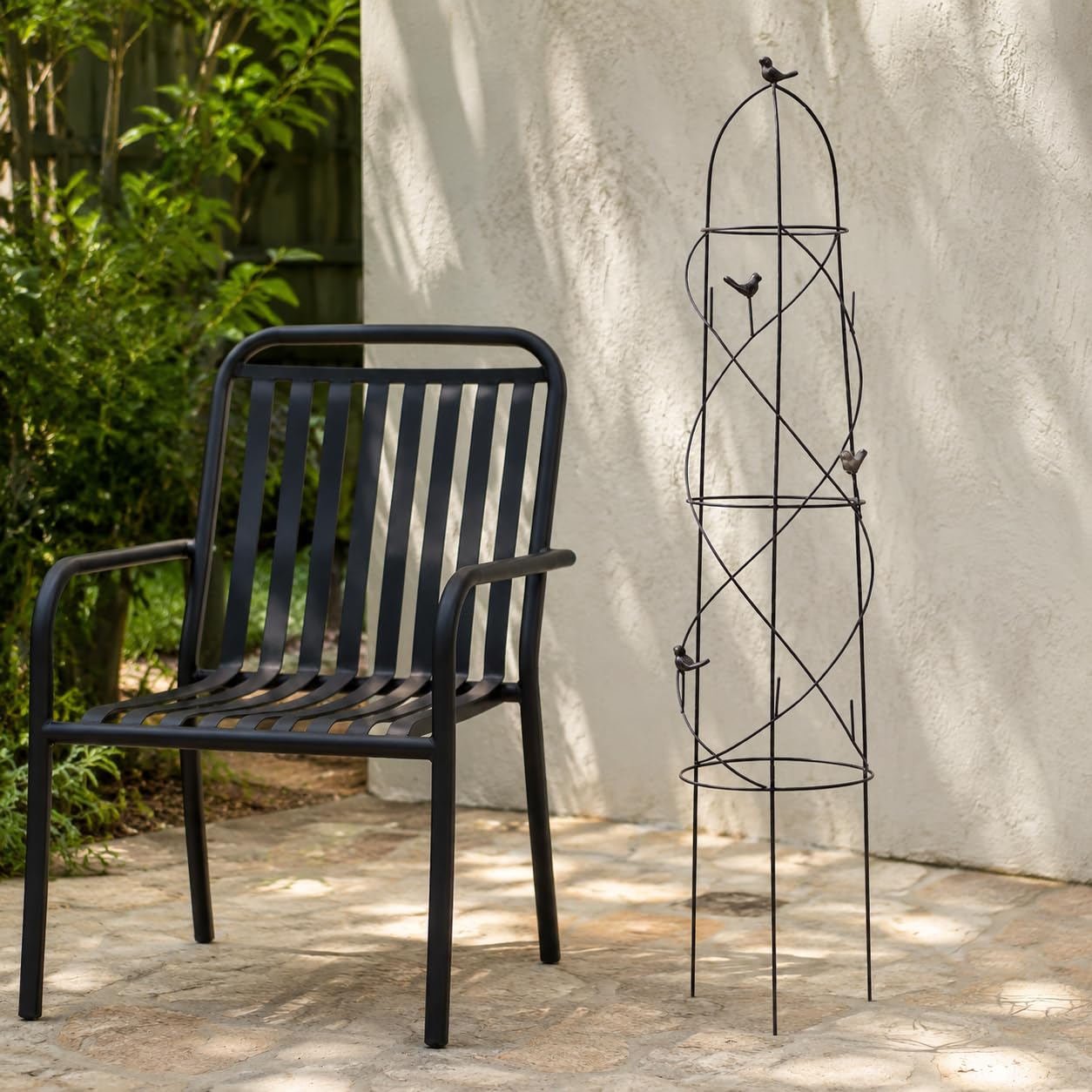 Eisen Garten Rankhilfe Pflanzenstütze Rankgitter Rankstab Gefertigt aus Massivem Eisen für Langlebigkeit für Gartenbereich Balkon Terrasse Pflanzenpflege, Mittel (116 cm hoch)