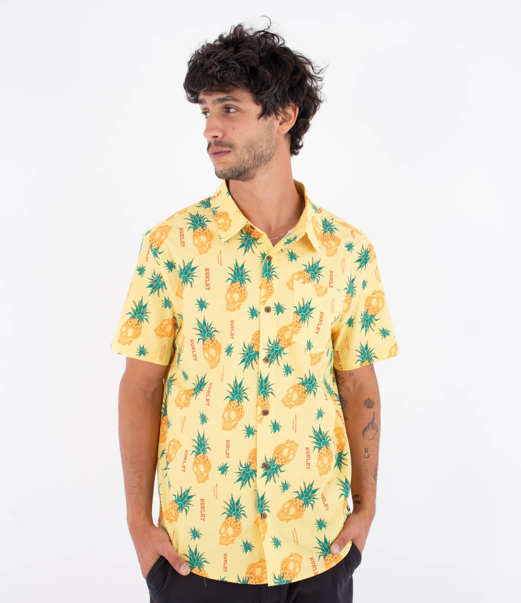 Hurley Mens Short-Sleeved Printing Press Pineapple T-Shirt, Yellow, S EU