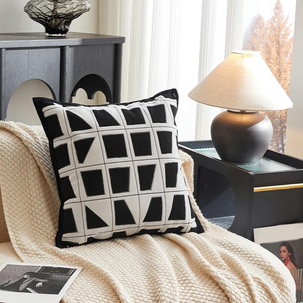 Housse de coussin trapézoïdale moderne pour sublimer votre lit