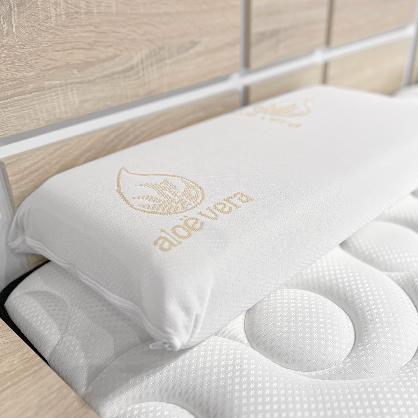 Somnia Descanso - Almohada Viscoelástica Premium Aloe Vera | Máximo Confort y Excelente Adaptabilidad con Propiedades Antiestrés | 2 Unidades de 90 x 40 cm
