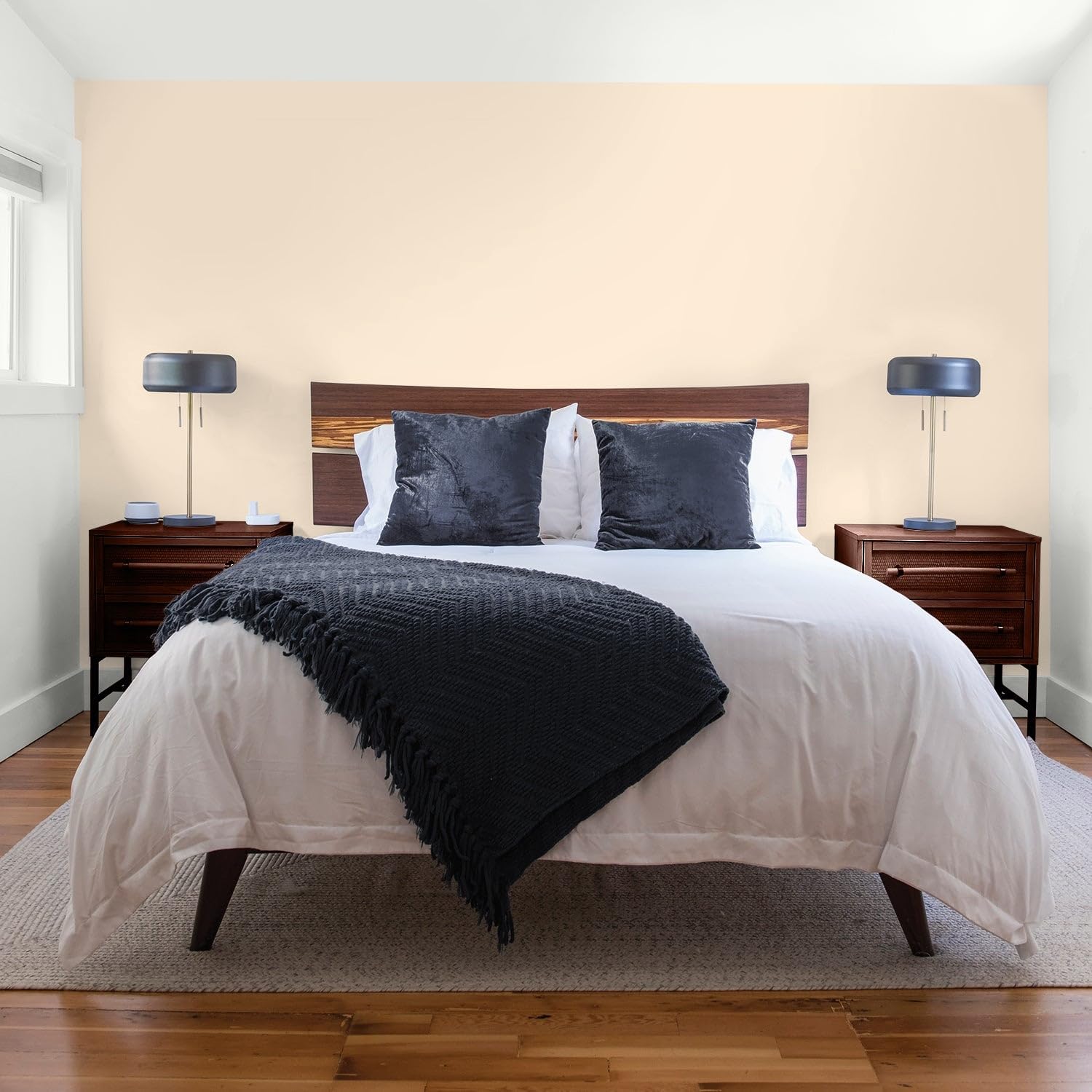 Glidden One Coat 1 gal. Oatmeal Cookie/Beige Flat Interior Paint with Primer