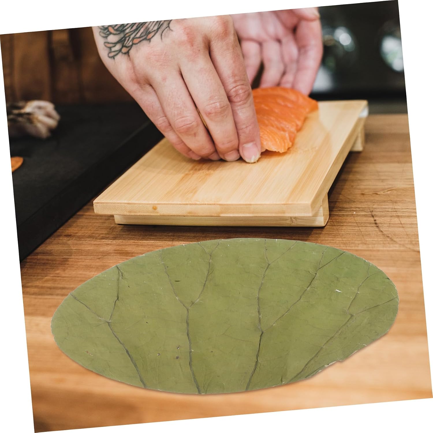 100pcs Dried Lotus Leaves for Food Wrapping and Sushi Plate Decoration Natural Round Cooking Liners for Parties Diameter Stylish Culinary Presentation