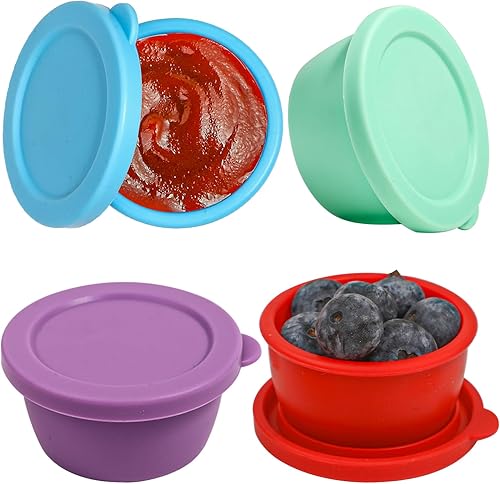 KOLUTI Recipiente de silicona antiadherente para aderezo de ensalada de 1.6 onzas, 4 tazas pequeñas para condimentos con tapa, caja de