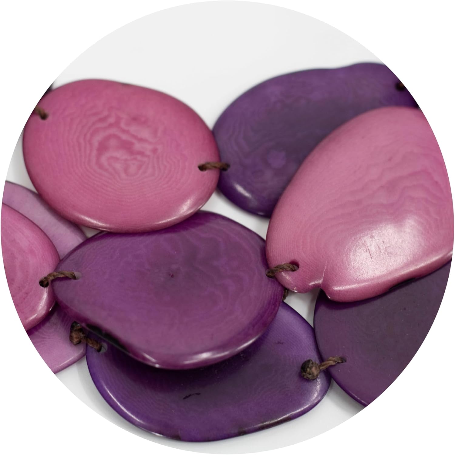 Eco-Chic Andean Oval Tagua Necklace: Artisan-Crafted Elegance