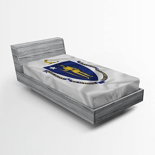 Miniatura 7 de Lunarable American Fitted Sheet, Massachusetts Flagg Holds a Bow and Pointing Downward Arrow, Bed Cover with All-Round Elastic Deep Pocket for