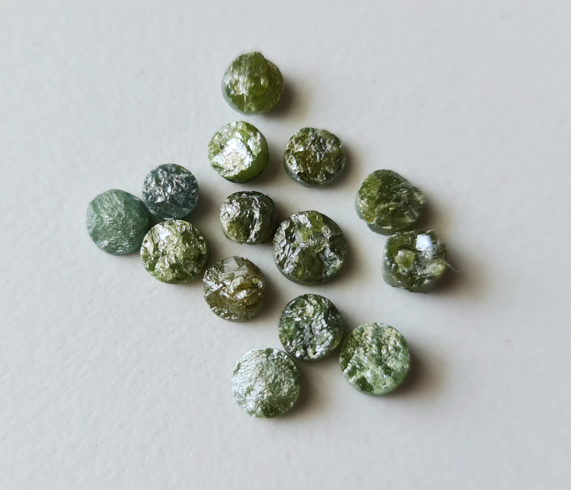 Dischi diamantati grezzi Pneumatico diamantato 1 pezzo Diamante tagliato al laser sciolto per donna, verde (trattato), 5-5,5 mm