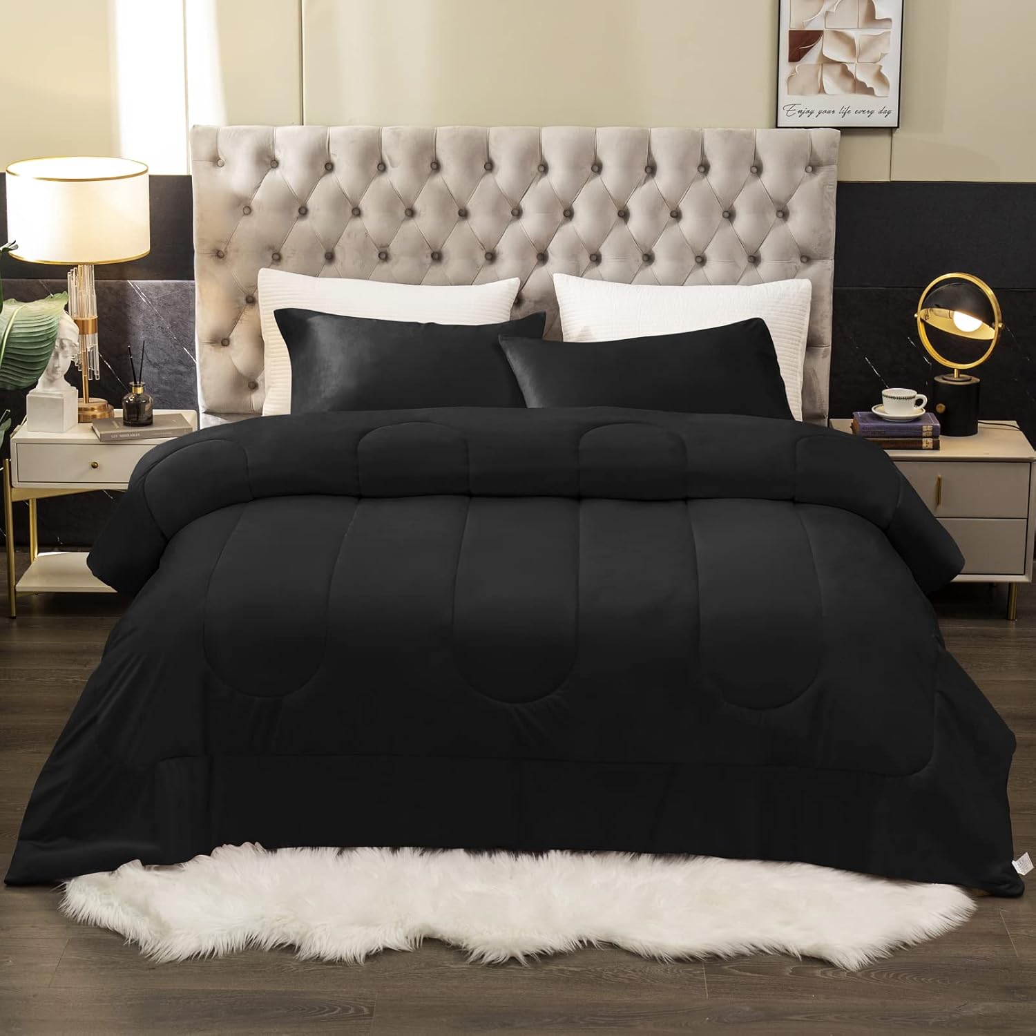 YIYEA Luxury Velvet Comforter King Size, Soft Warm Modern