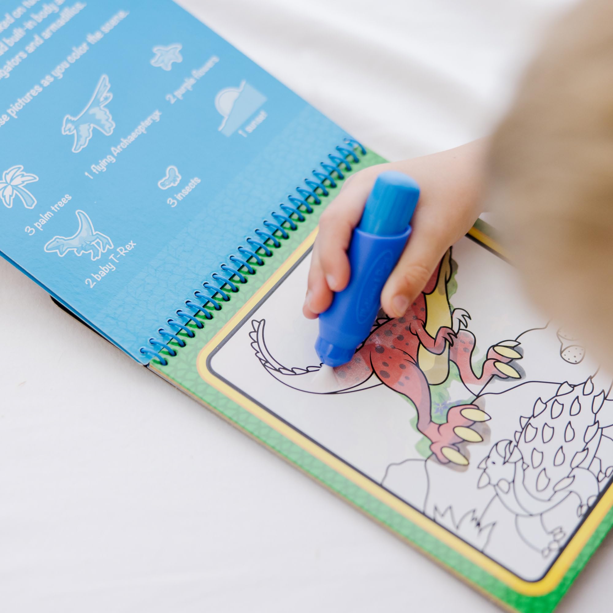 Melissa & Doug Water Wow! Libro Magico da Colorare con Pennello ad Acqua - Tema Dinosauri, Gioco Educativo da Viaggio per Bambini, 3+ Anni