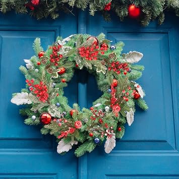 Pack of 8 Artificial Christmas Branches for Decoration Red Berry Christmas Branches Pin Pine Branches Decoration with Pine Cones Pine Needle for Christmas Wreaths Home Vase Decor