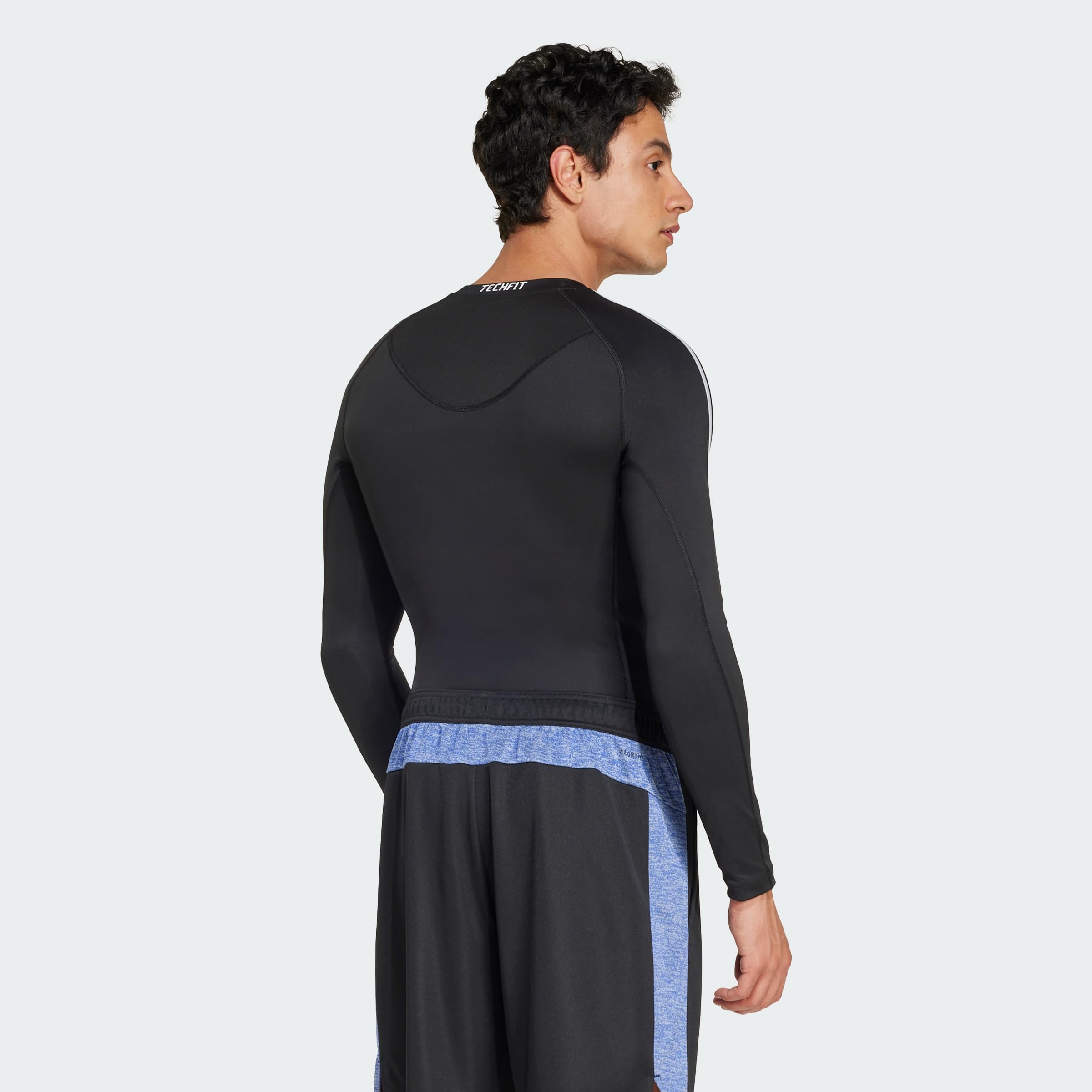 adidas Uomo Techfit Compression Training 3-Stripes Longsleeve