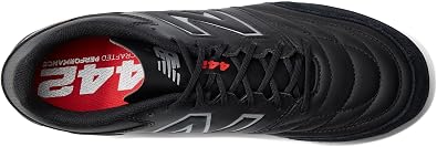 حذاء كرة القدم 442 V2 Team TF للرجال من New Balance