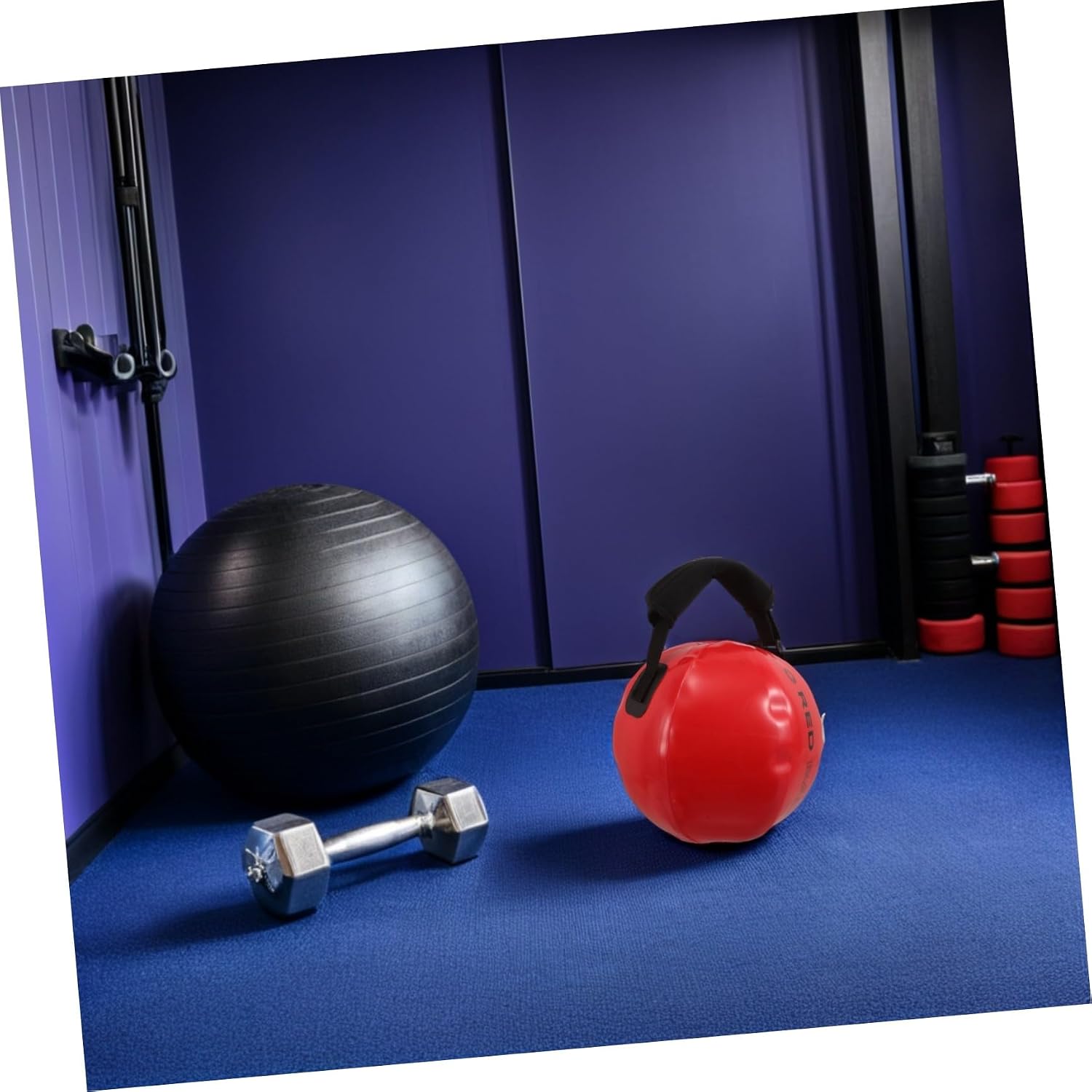 UKCOCO Adjustable Water Weight Bag for Boxing Glove Training and Outdoor Exercise, Sturdy Pvc and Cloth Construction with Handle, Easy Fillable Workout Sandbag for Athletes Strength