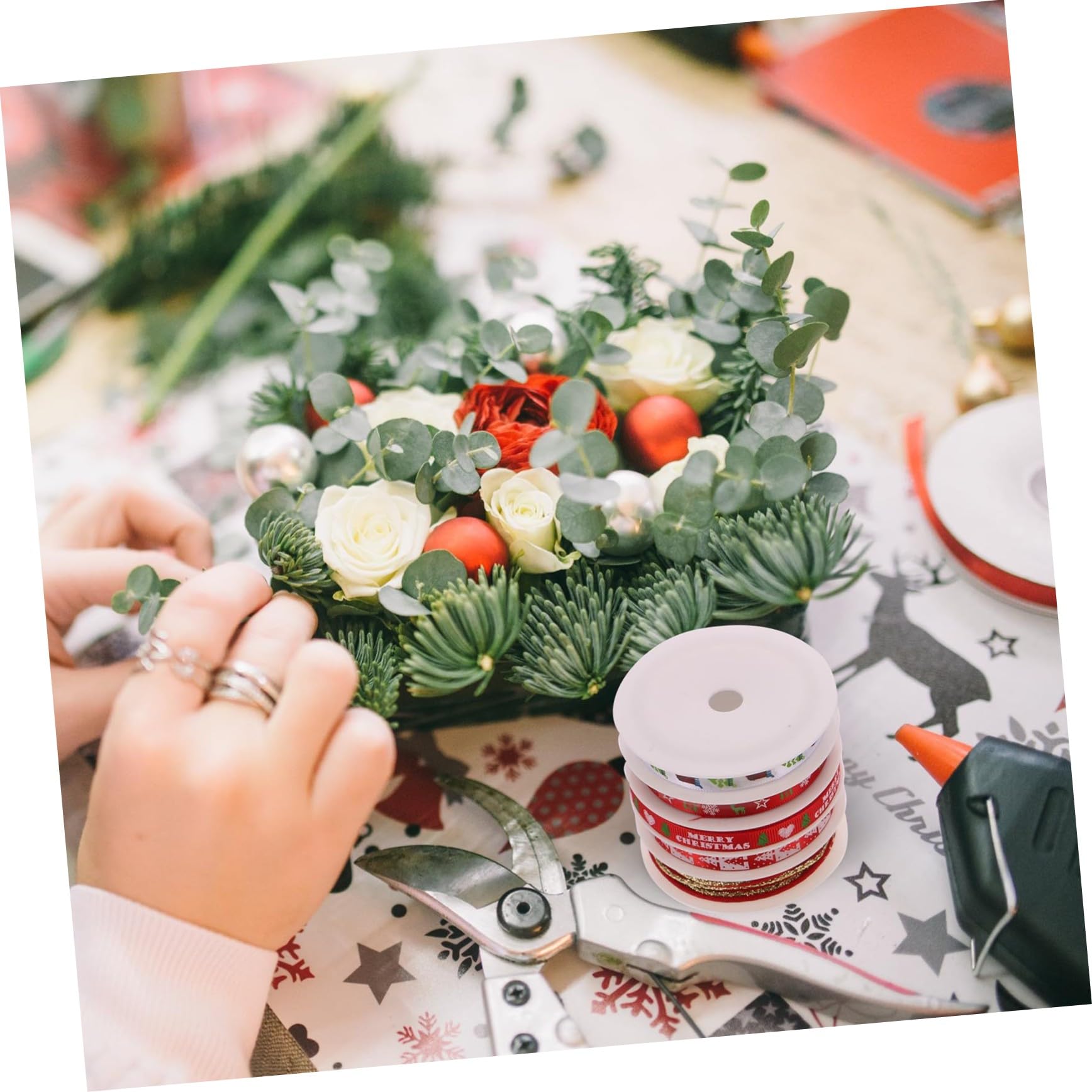 Angoily 10 Sätze Weihnachtliche Geschenkband Teilig Polyesterbänder in Rot und Gold für Geschenkverpackung DIY Bastelarbeiten Festliche Dekorationen und Partyaccessoires