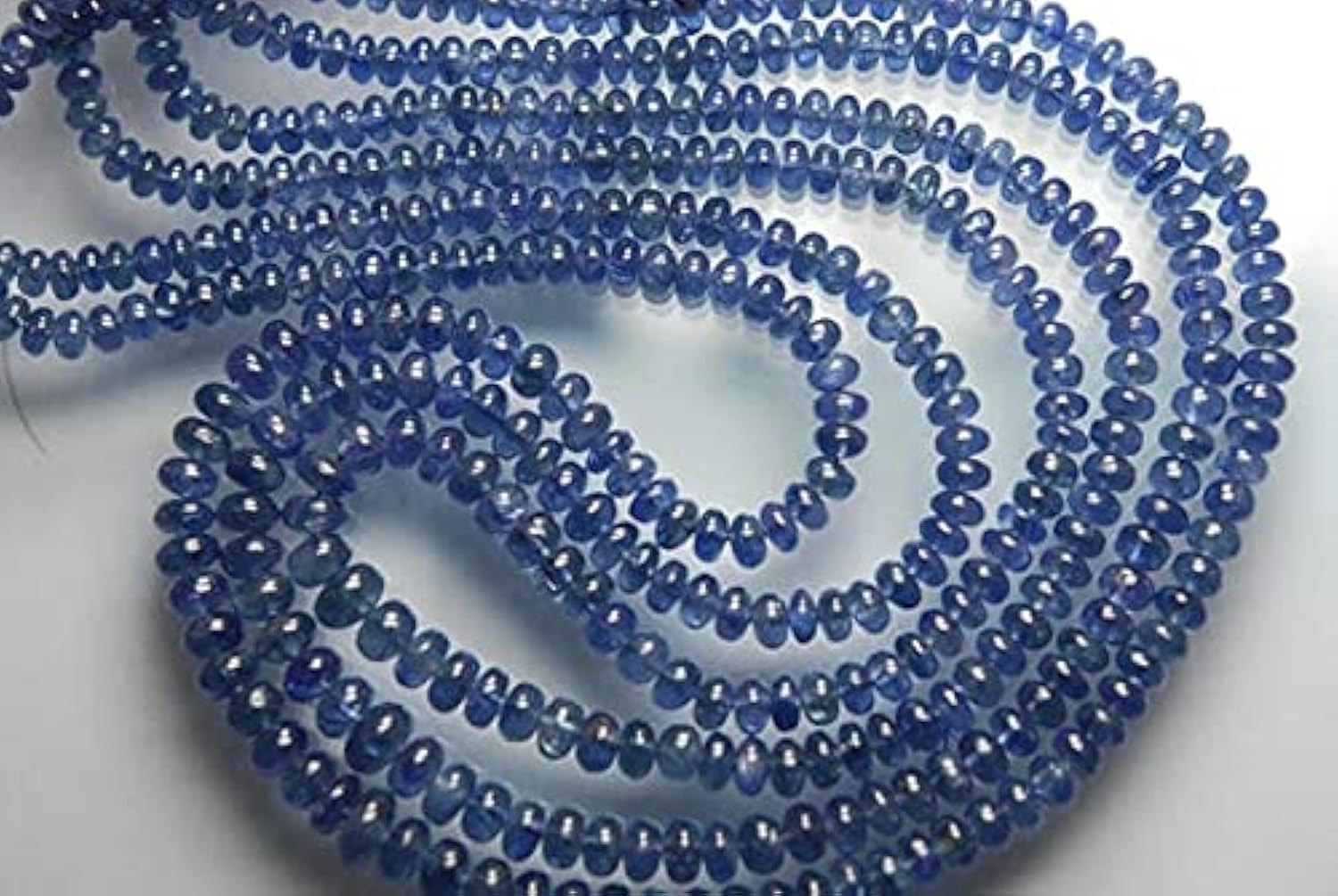 Saphir bleu Birmanie naturel AAA pour remplacer les pierres synthétiques de vos bijoux précieux