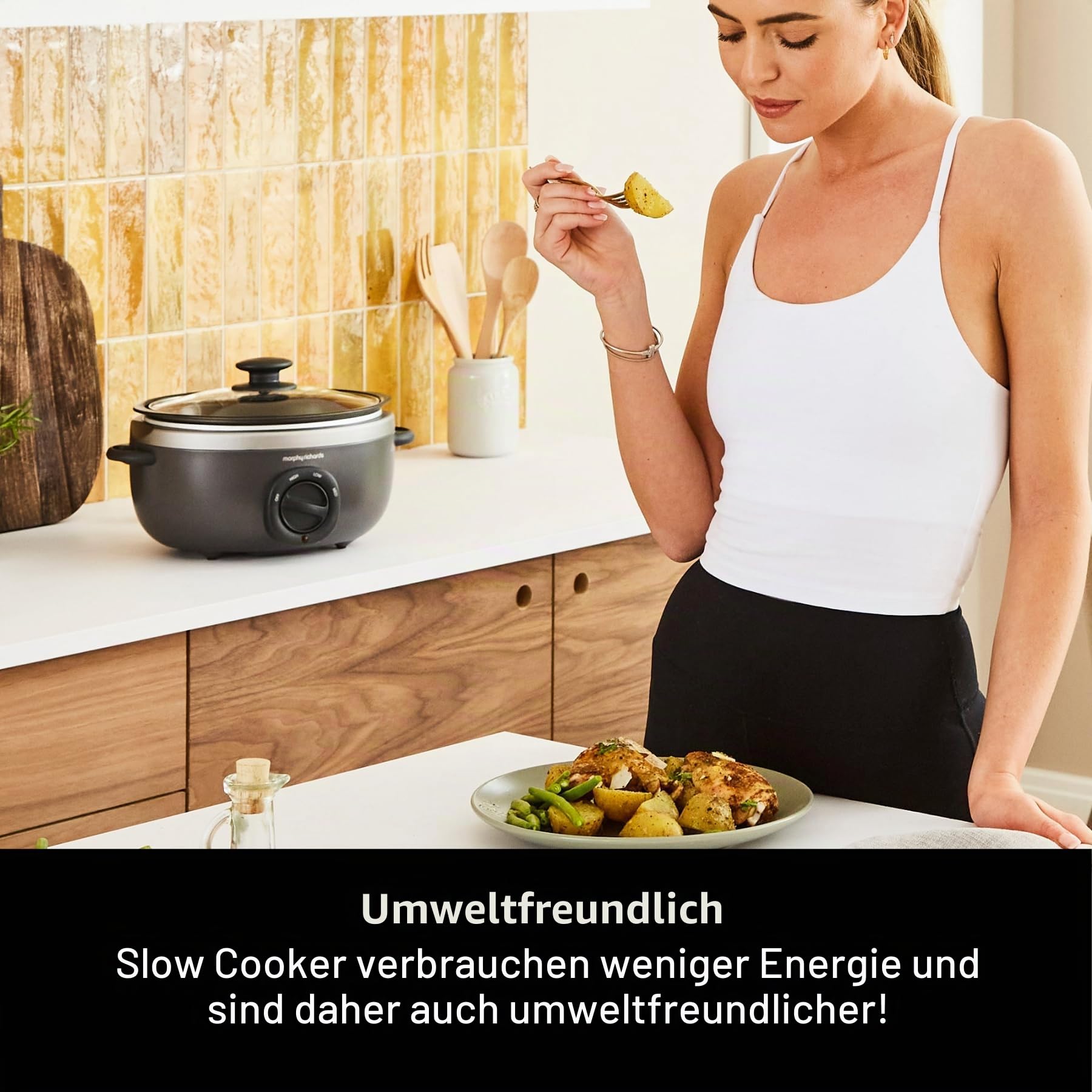 Morphy Richards Sear & Stew 460022 Ovaler Schongarer, spülmaschinenfest, antihaftbeschichteter Aluminiumtopf, Cool-Touch-Griffe, Glasdeckel, mattes Finish, 163 W, Titan