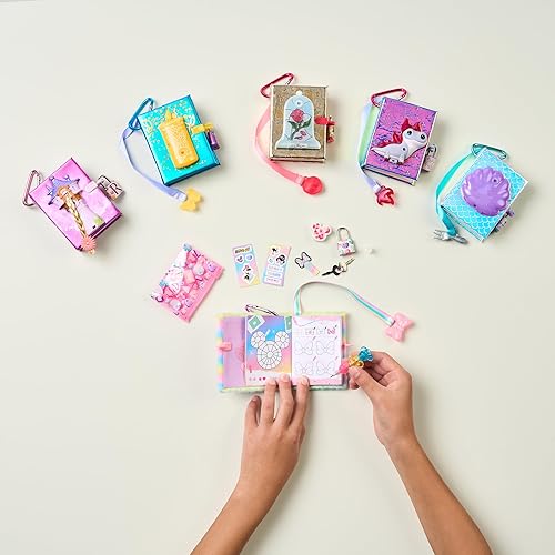 Miniatura 4 de REAL LITTLES Disney - Micro diario coleccionable con compartimento secreto y 4 micro sorpresas de trabajo reales en el interior. 6 para coleccionar,