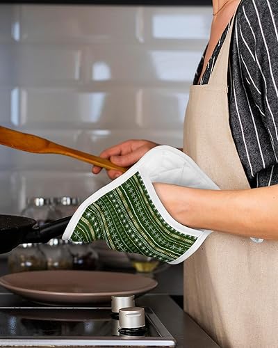 Miniatura 5 de Juego de 2 agarraderas verdes de Navidad para cocina, antideslizantes y aislantes de calor, juego de agarraderas de tela de toalla con bolsillo,