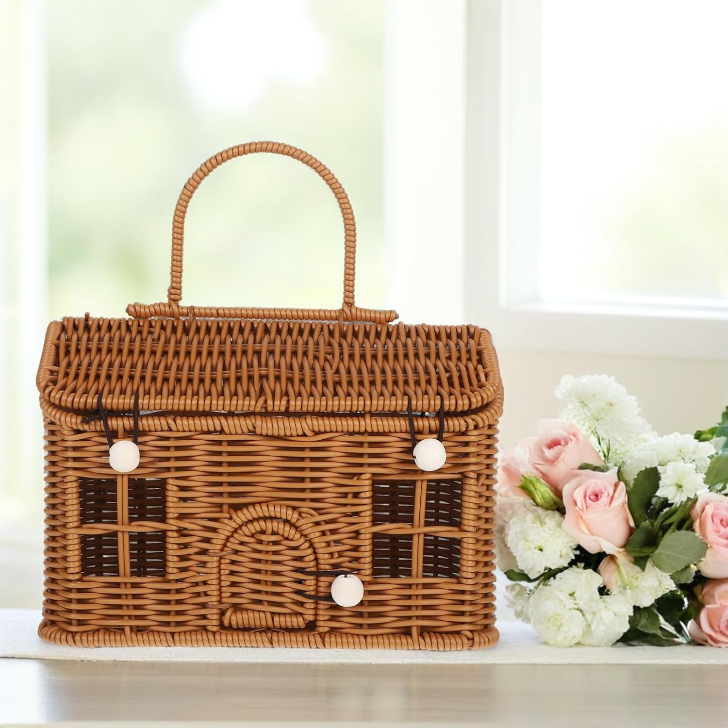 HANABASS Small Rattan Storage Basket Woven Sundries Basket with Lid House Shaped for Travel, Picnic, Organizing, Storage, Cute Handmade Decoration Artwork, House Appearance