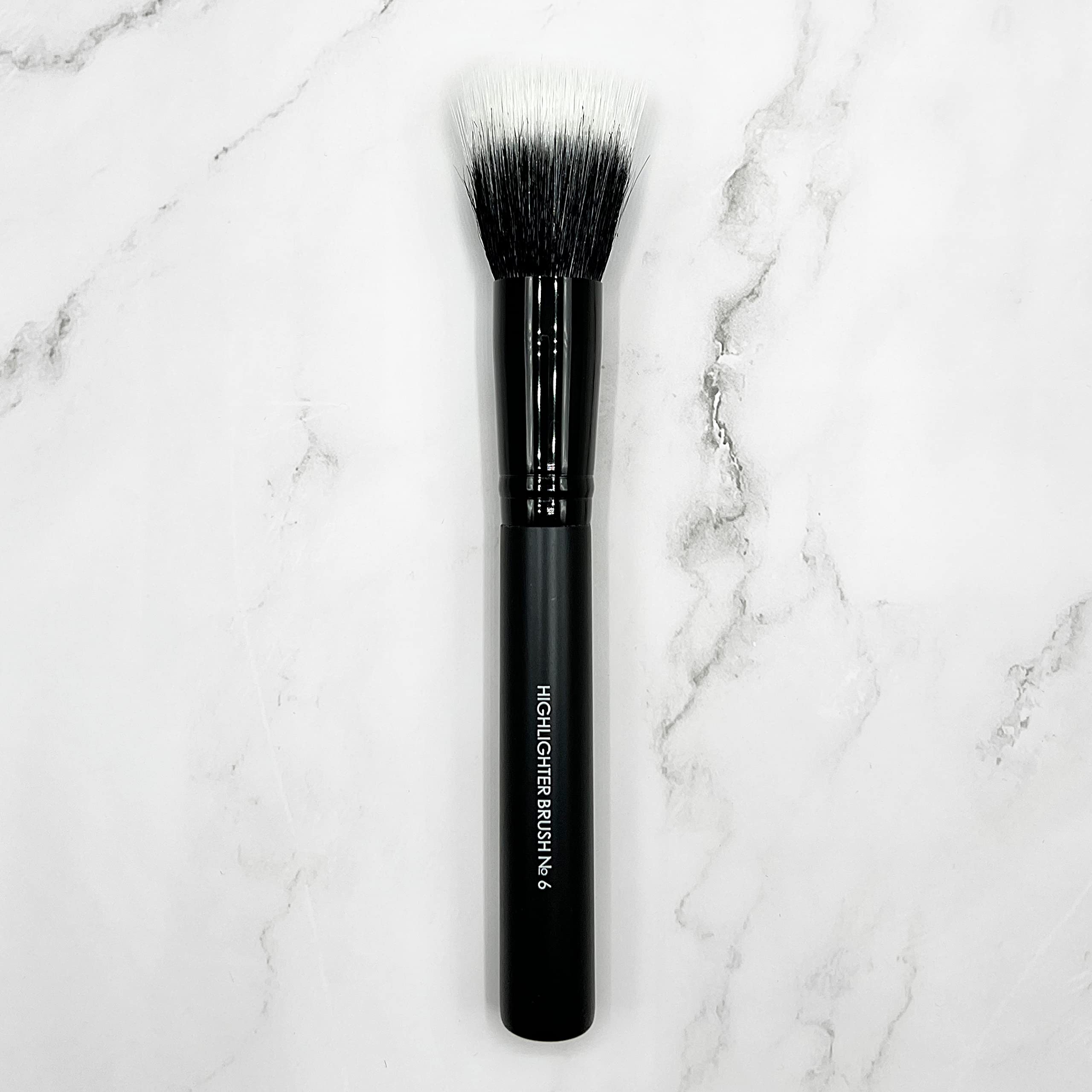Impala Pędzel do makijażu Skunk nr 6 | Pędzel do makijażu puder, kremowy lub płynny | Profesjonalny pędzel do makijażu | Skunk Makeup Brush