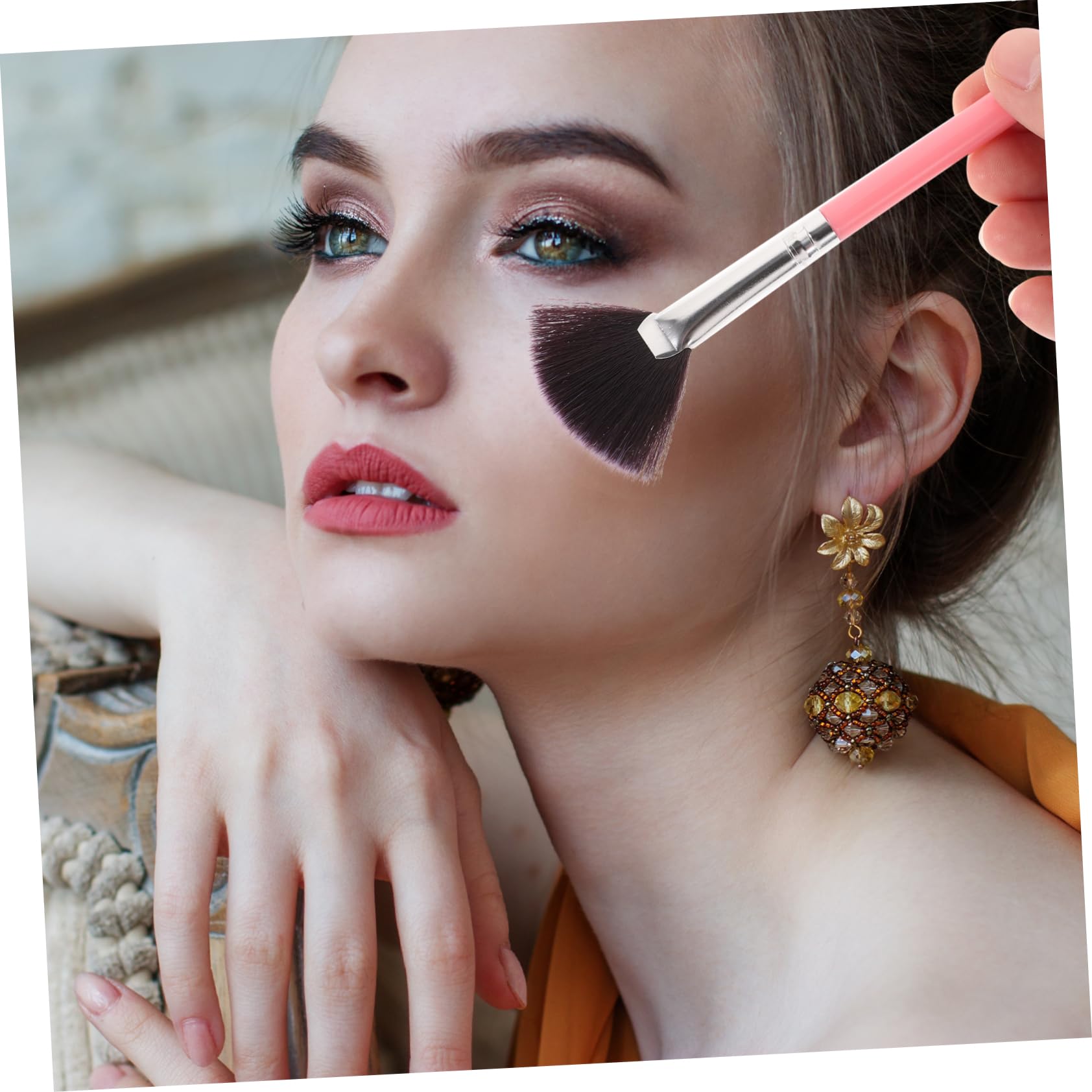 MERRYHAPY Long Handle Fan Shape Blush Brush Professional Makeup Brush Set 4pcs Makeup Fan Shaped Brush Cosmetics Brush