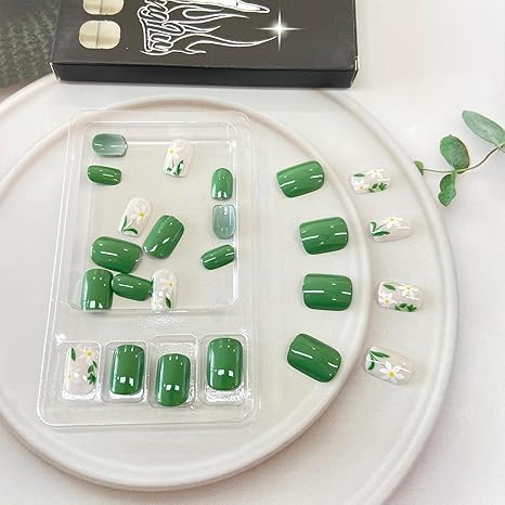 Spring White Flower Nails 🌸 Press-on Manicure