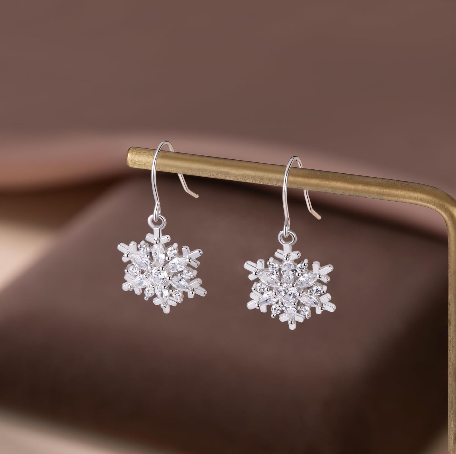 SLUYNZ 925 Sterling Silver Christmas Snowflake Dangle Earrings for Women Teens CZ Snowflake Drop Earrings Dangle