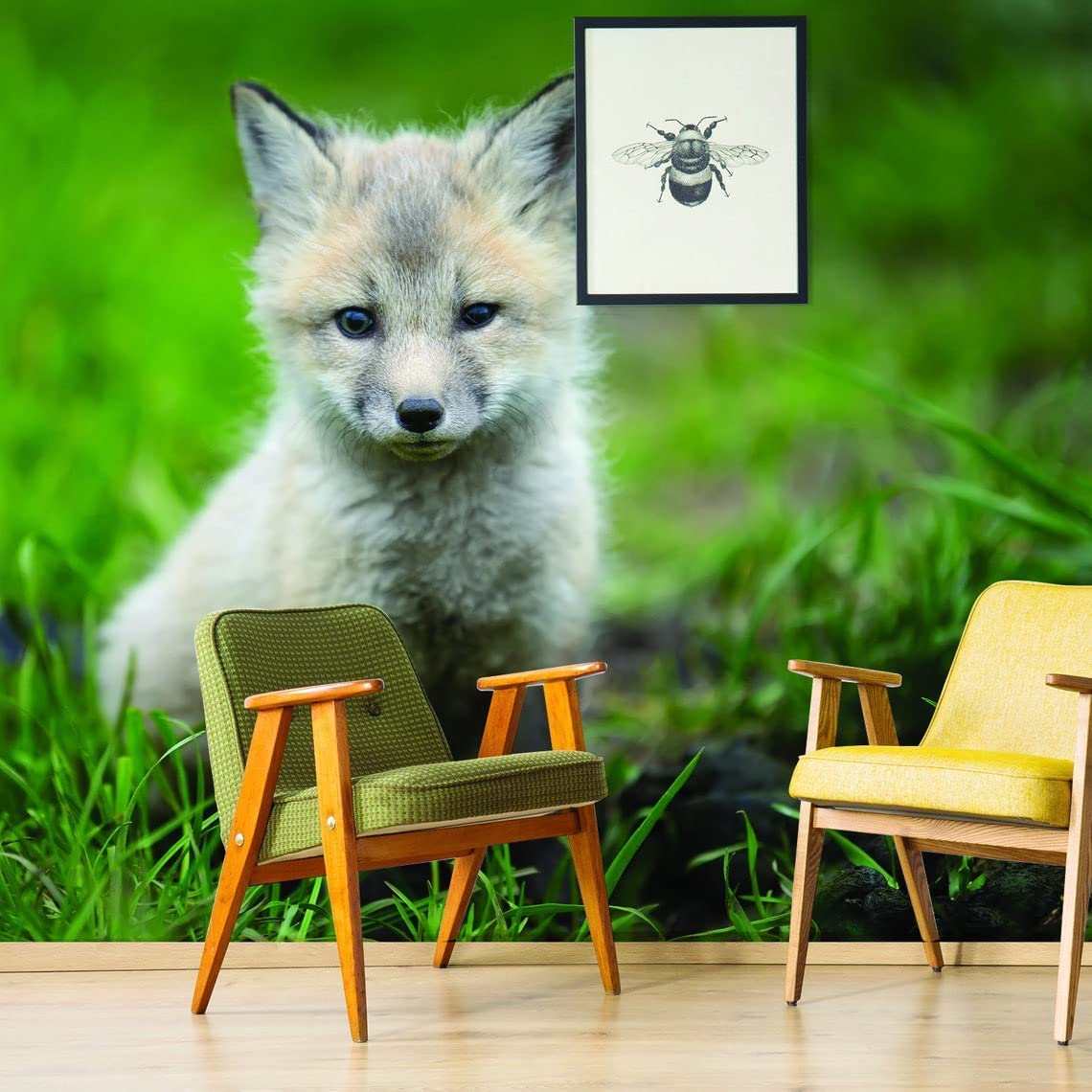 Playful Foxes Forest Green Wallpaper - Whimsical Animal Design Décor
