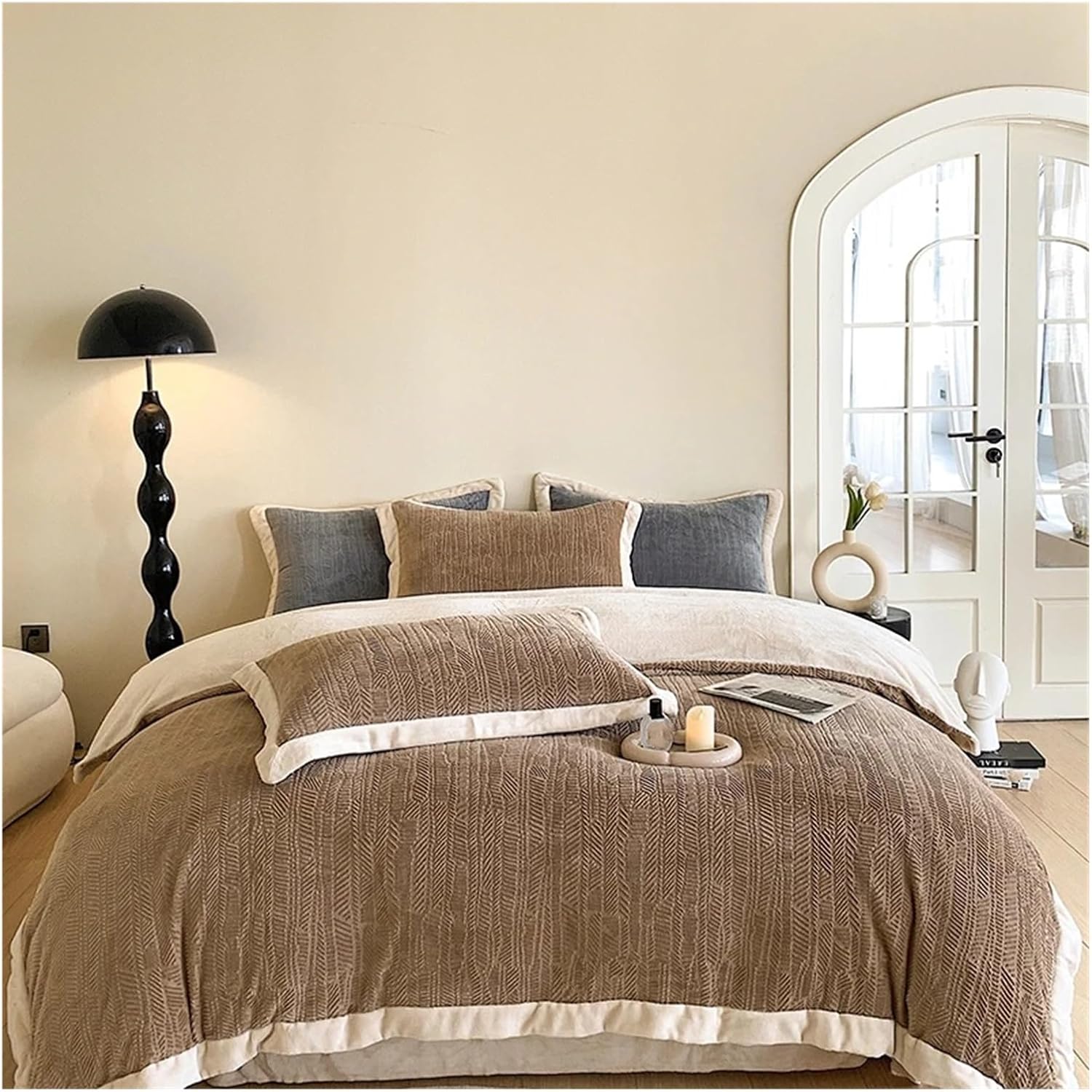 Luxury Jacquard Velvet Bed Linen Winter Comforter Bedding Set Microfiber Duvet Cover Quilt Bed Cover Full Set Double Bed Sheets,Bed