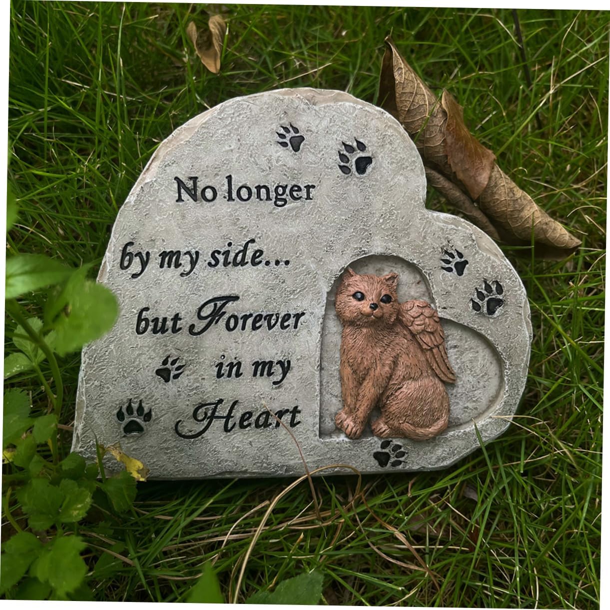 Toyvian Garden Cat Tribute Statue Durable Resin Pet Memorial Stone for Outdoor Use Heart Shaped Angel Design Keepsake for Cat Passing Memorial for Cat Lovers
