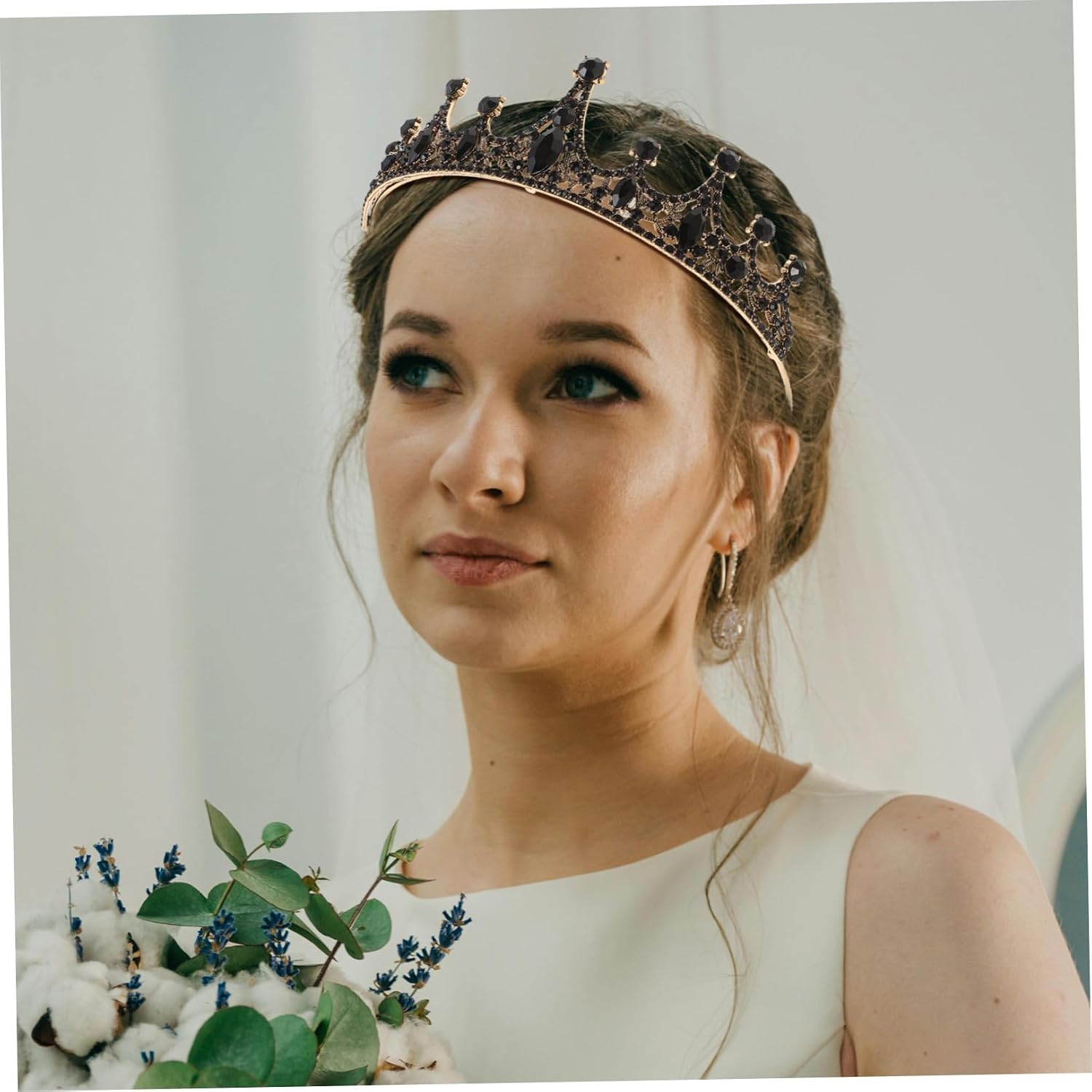 Baluue Baroque Style Wedding Crown for Bride Vintage Alloy Bride Headdress Hair Accessory for Anniversary and Birthday