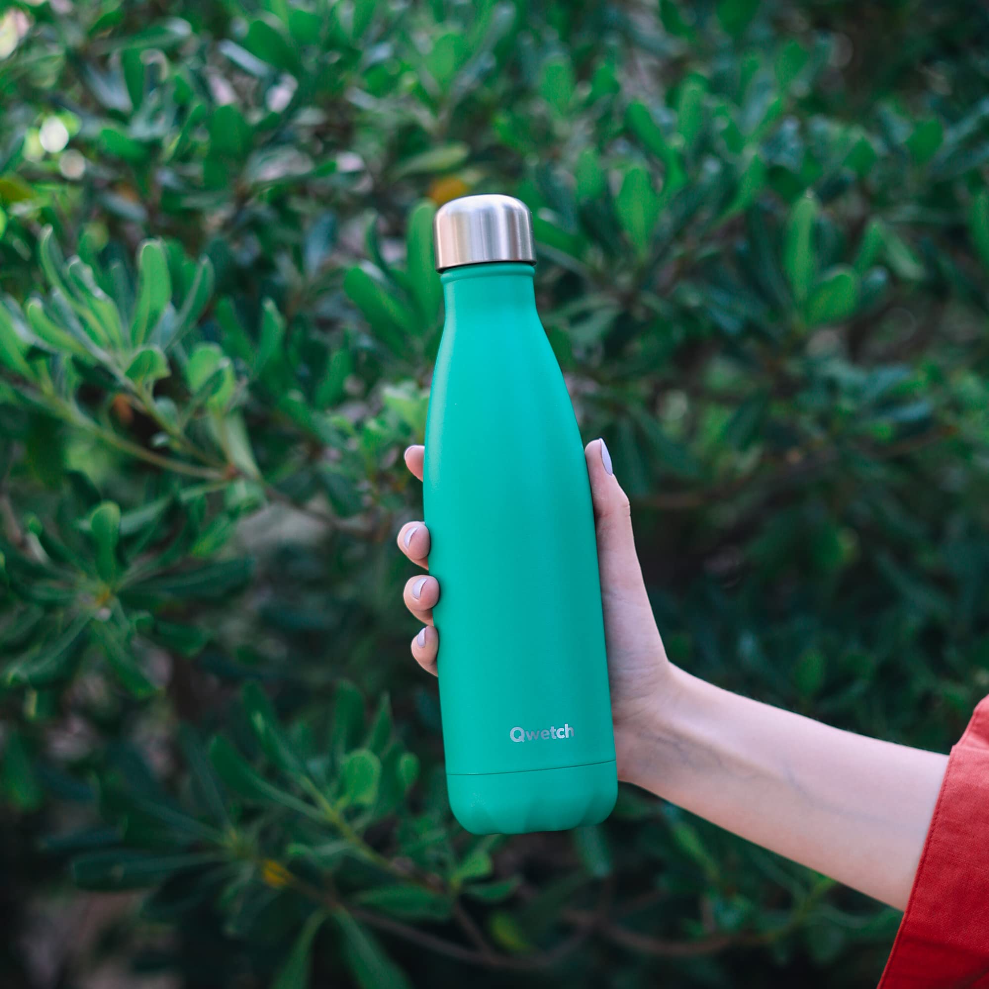 QWETCH - Trinkflasche Originals Edelstahl Isolierflasche 1L Tundra-Grün - Thermosflasche 24h Kalt & 12h Heiß - Auslaufsicher, BPA-frei, Wiederverwendbar - Perfekt für Sport, Reisen, Büro & Wandern