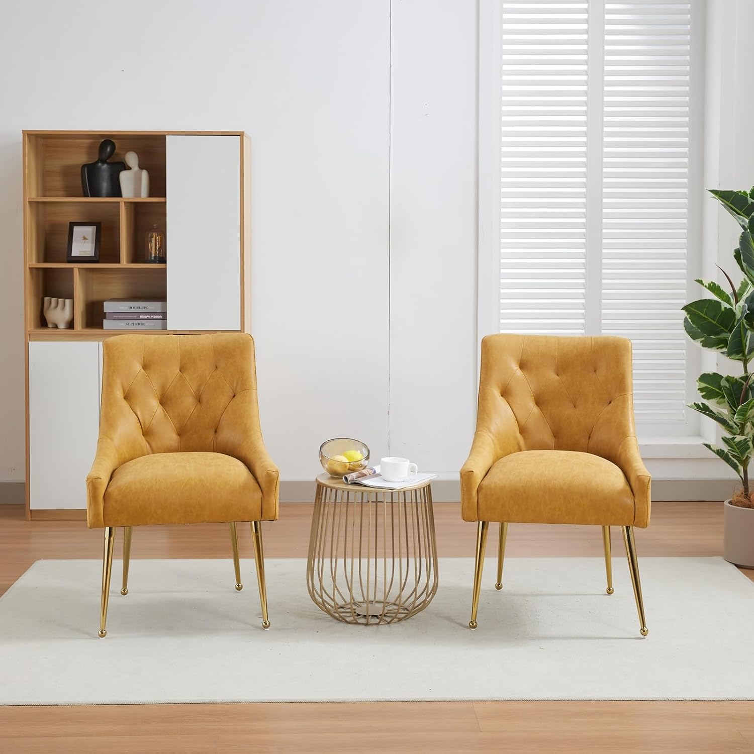 Dining Chairs Set of 2, Gold Leg Side Chair Faux Leather Vanity Mid-Century with Metal Legs Upholstered PU Leather Luxury Accent Chairs Living Room Restaurant