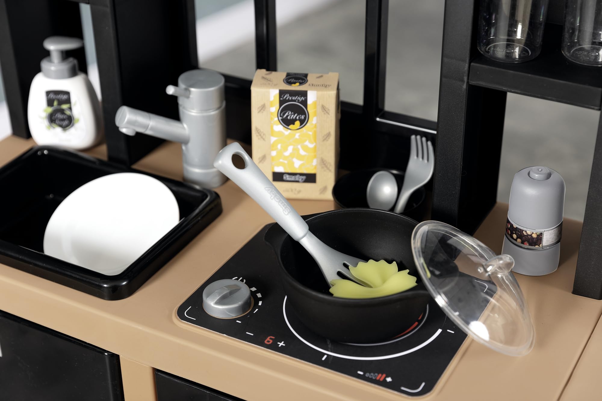 Smoby Cucina Loft 7600312600, +3 Anni, Stile Industriale, Altezza Piano 50 cm, 32 Accessori, Raccolta Differenziata, Made in France