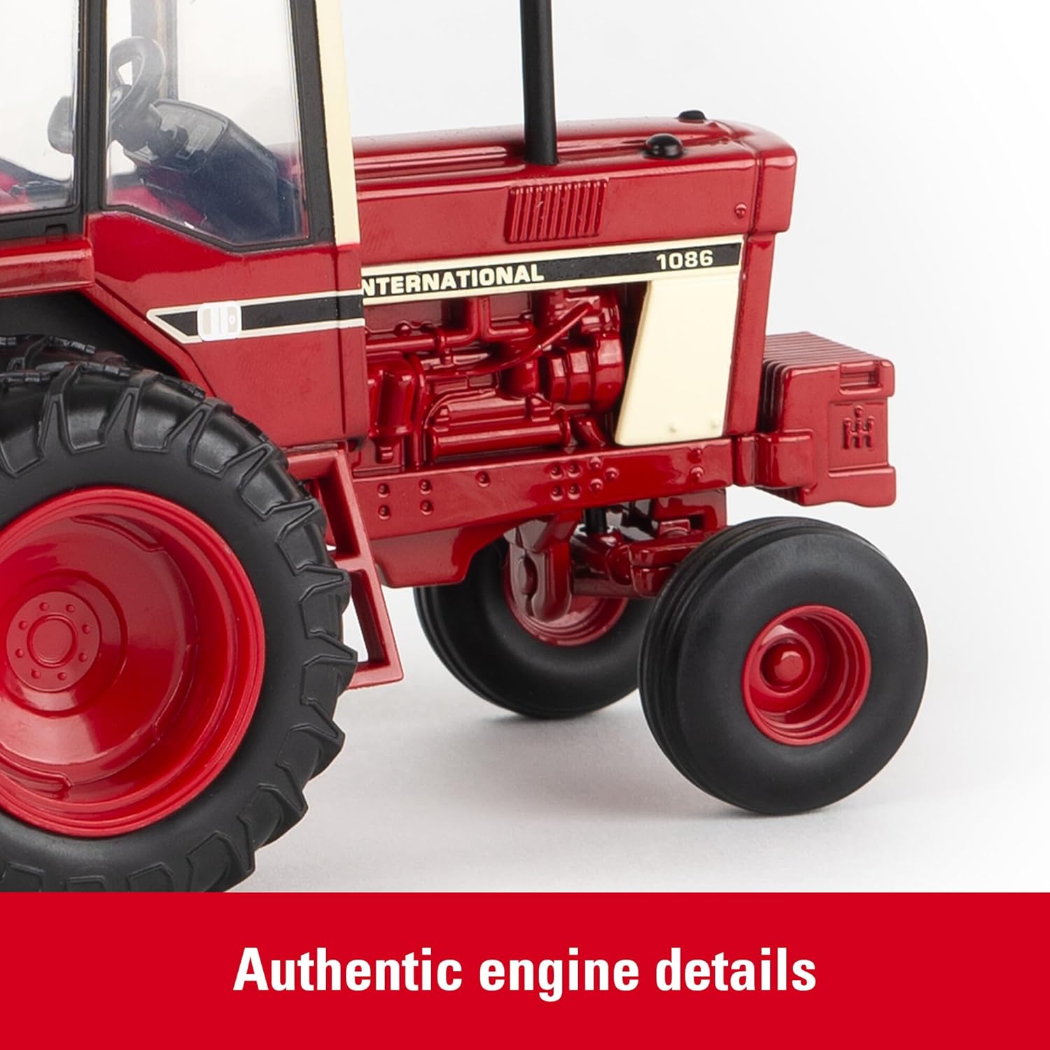 ERTL 1/32 International Harvester 1086 Wide Front Tractor with Rear Duals 44316