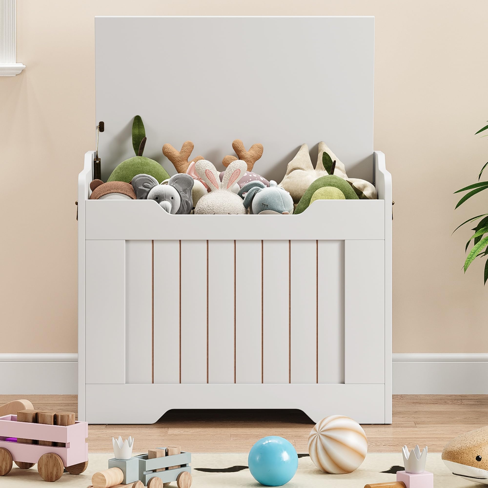 GarveeHome Storage Chest, 24.8" Small Toy Chest, Wood Toy Box for Boys Girls with Lids, Storage Bench with Safety Hinge, Supports 350 Lbs, Storage Trunk for Living Room, Bedroom, Playroom, White