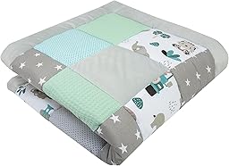 Medi Partners Tapis d'éveil Bebe de sol Motricité bébé parc Enfant jeux 120x120cm - 100% Coton Couverture Naissance pliable Multifonctionnel Mat Épais Doux Eveil Oeko-Tex (Zoo de la menthe)