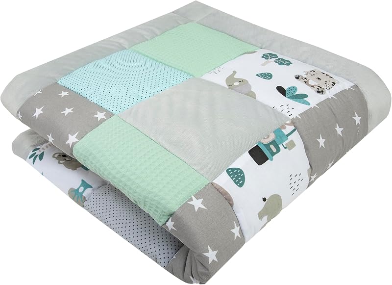 Medi Partners Tapis d'éveil Bebe de sol Motricité bébé parc Enfant jeux 120x120cm - 100% Coton Couverture Naissance pliable Multifonctionnel Mat Épais Doux Eveil Oeko-Tex (Zoo de la menthe)
