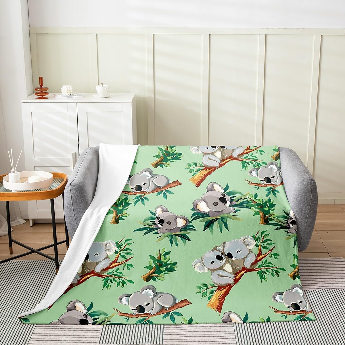 Kawaii Axolotl Fleece Blanket,Lovely Marine Life Ocean Animal Coral Bed Blanket for Kids Teens,Starry Galaxy Planet Rocket Glitter Flannel Blanket for Room Decor,Queen 90"x90"